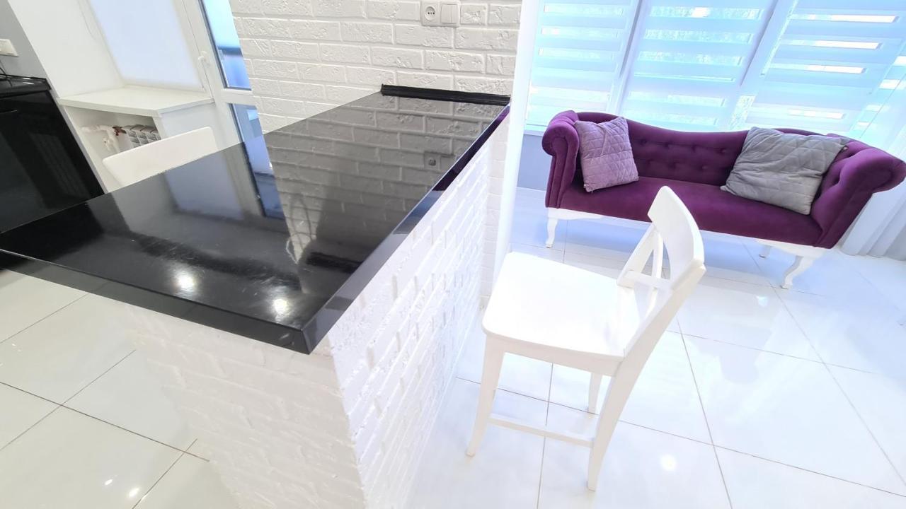 Apartaments On Prospekt Mira 35 Кривой Рог Екстериор снимка