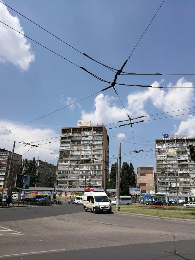 Apartaments On Prospekt Mira 35 Кривой Рог Екстериор снимка